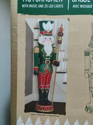 Cascanueces Navideño con Música y Luces LED
