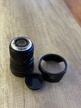 Canon EF 24-70mm f/2.8L II USM