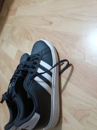 Zapatillas Adidas Negras Sin Usar talla 39