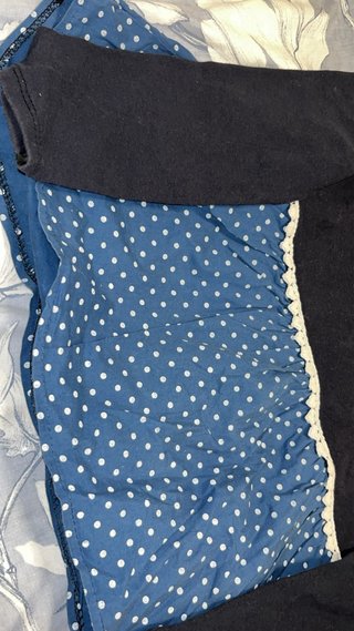 Camiseta manga larga con lunares