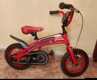 Bicicleta Infantil Ferrari Roja