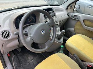 FIAT Panda  105.000 kms Pegatina C