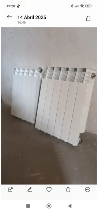 Fontanero calefactor.  *Instalador autorizado.