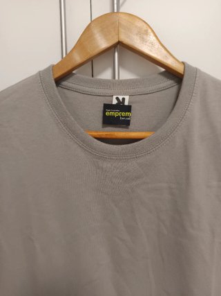 Camiseta Emprego Gris Talla M