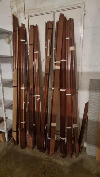 Puertas de madera maciza