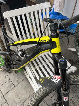 YT CAPRA 2017 Bicicleta Montaña