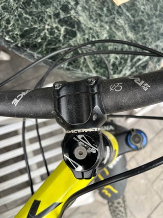 YT CAPRA 2017 Bicicleta Montaña