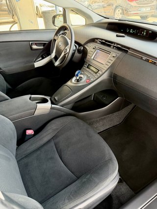 Toyota Prius 2013
