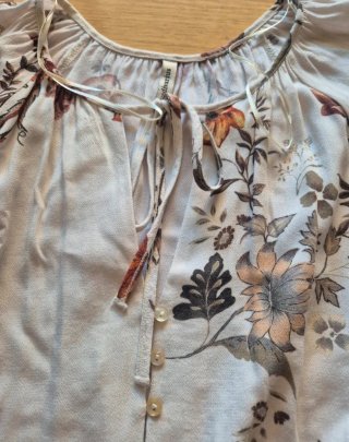 Lote 3 Blusas Stradivarius y Cortefiel