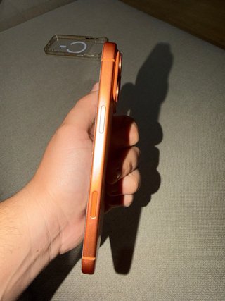 iPhone 17 Pro Max Naranja