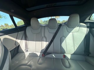 Tesla Model S 2016