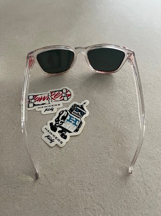 Gafas de sol Hawkers Kids rosa y transparente