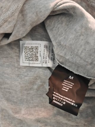 Camiseta Essentials Fear of God Gris