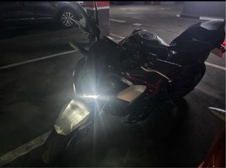 Motocicleta Deportiva Negra