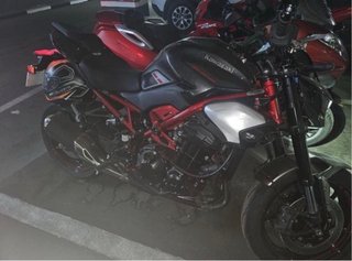 Motocicleta Deportiva Negra