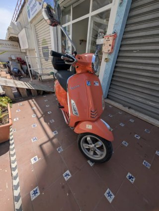 Vespa Primavera 2018 Naranja ITV