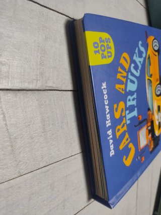 Libro Pop Up Cars and trucks
