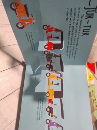 Libro Pop Up Cars and trucks