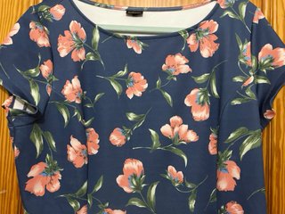 Vestido floral azul y rosa Lascana