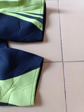 Traje de neopreno NUEVO Tribord talla 44