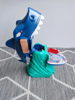 Pieza Set Hot Wheels Tiburón
