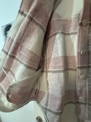 Sobrecamisa cuadros rosa y beige