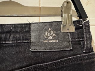 Pantalones vaqueros negros tiro alto Springfield 3