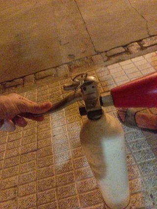 Extintor CO2 vacío