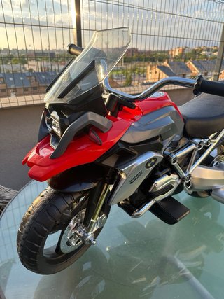 Moto eléctrica infantil BMW GS