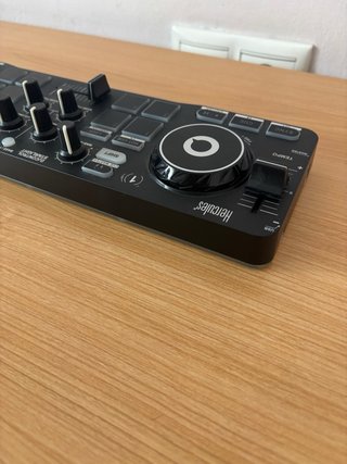 Hercules DJ CONTROL STARLIGHT