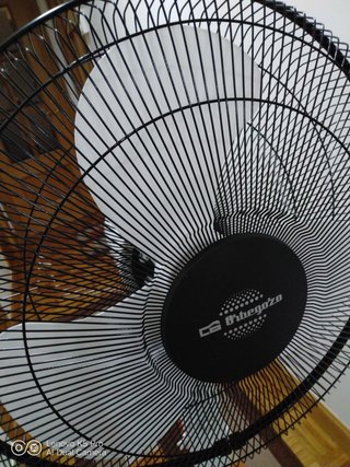 Ventilador de pie
