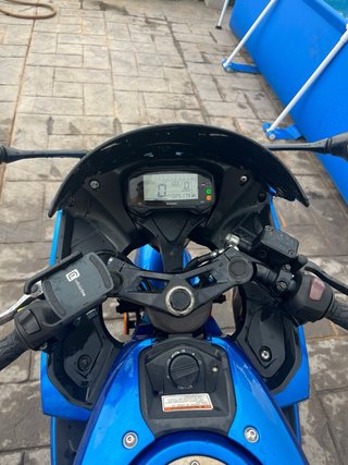 Suzuki GSXR 125cc Azul