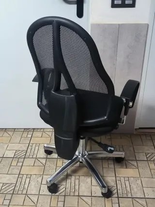 Silla de oficina Topstar negra