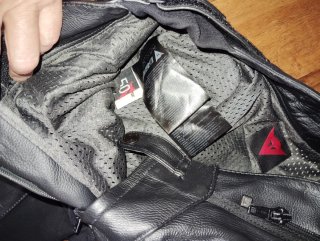 Pantalón Dainese Delta Pro c2