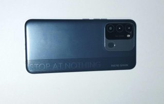 TECNO SPARK 8C Negro