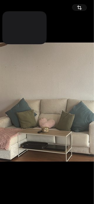 Mesa de salón moderna