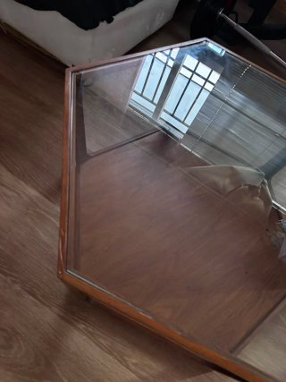 Mesa de centro diseño cristal y madera