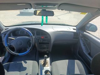 Hyundai Elantra 2003