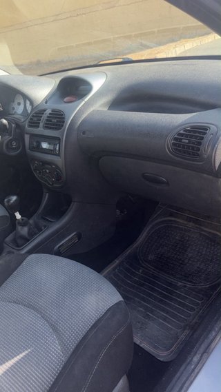 Peugeot 206 2004