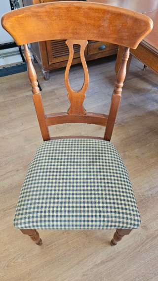 Conjunto mesa y 6 sillas madera