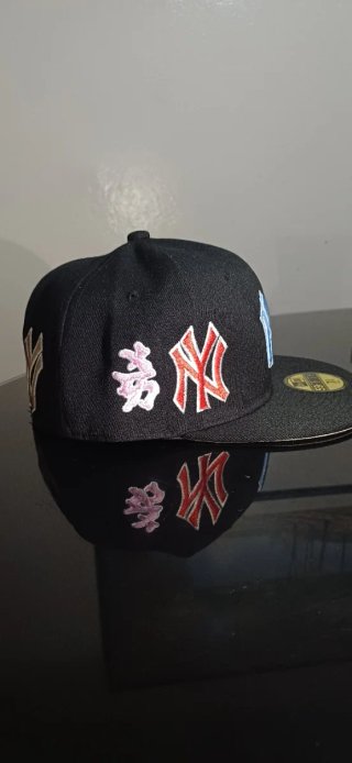 Gorra supreme x new era yankees kanji