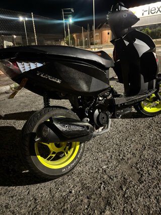 Scooter Keeway 49cc Negra
