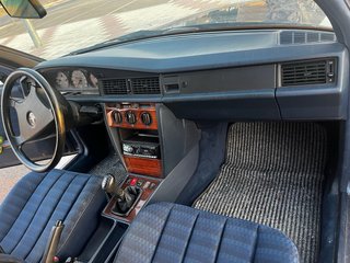 Mercedes-Benz 190D 2.5 1993