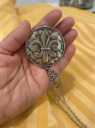 Broche vintage de clip porta abanico.