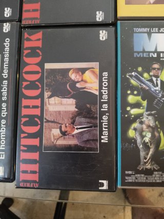 6 Películas VHS Hitchcock y más