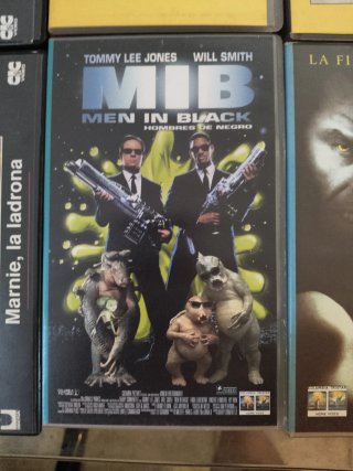 6 Películas VHS Hitchcock y más