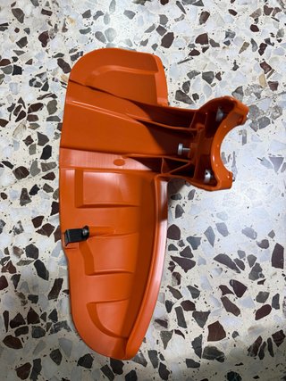 Protector desbrozadora Stihl FS 560/561