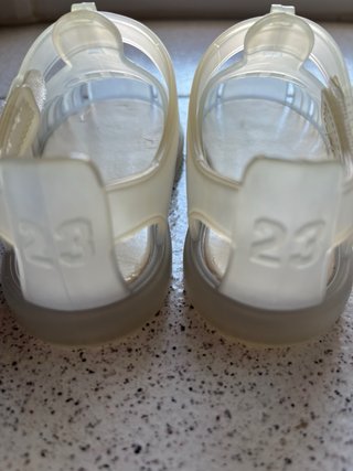Sandalias Igor Talla 23