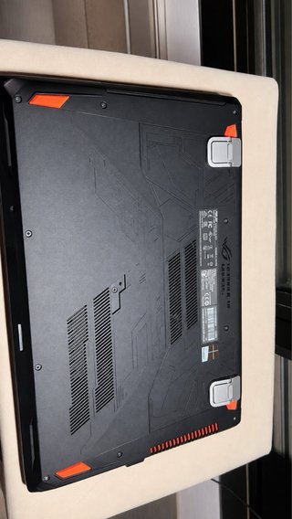 ASUS ROG Strix GL553VD i7 GTX 1050 4GB 12GB