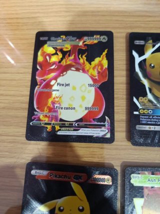 Lote 4 Cartas Pokémon GX VMAX Charizard Pikachu